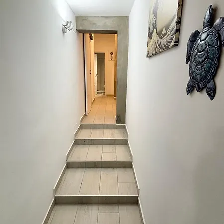 Appartement Central & Modern In Playa Las Vistas