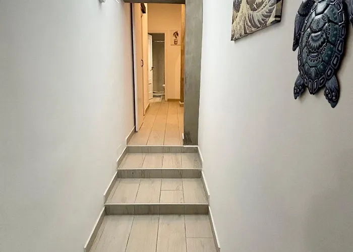 Apartment Central & Modern In Playa Las Vistas